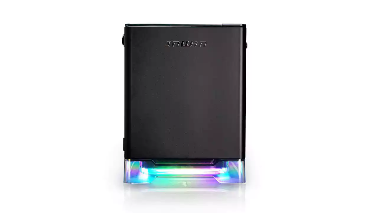 Inwin A1 Plus blK+650w m-itx